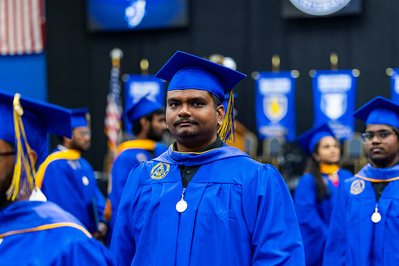SAUSummerCommencement25_162