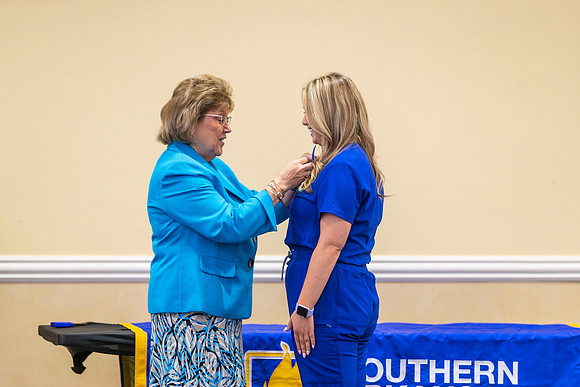 Nursing Pinning 23