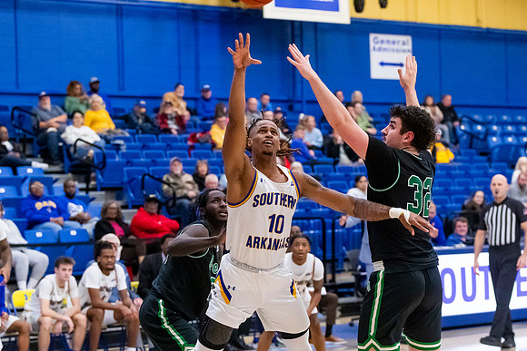 SAU vs UAM 42