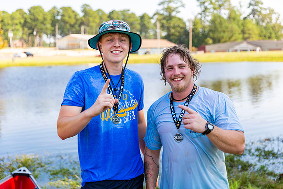 3CanoeRace_43