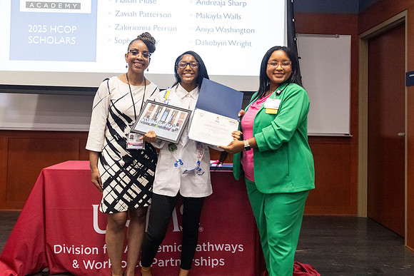HCOP_Awards102