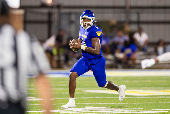 Football - Aug. 30_107