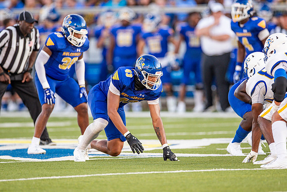 Football - Aug. 30_80