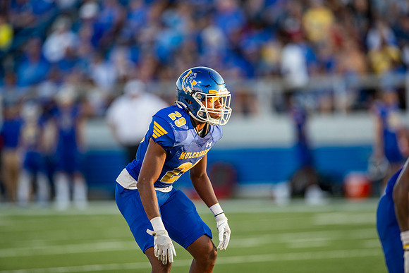 Football - Aug. 30_79