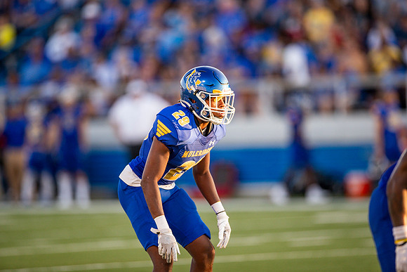 Football - Aug. 30_78