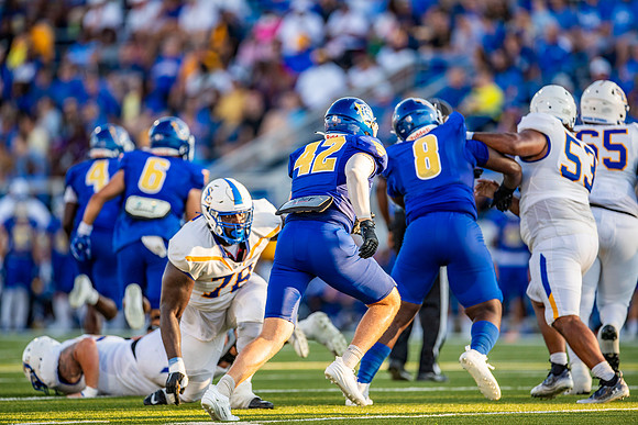 Football - Aug. 30_64