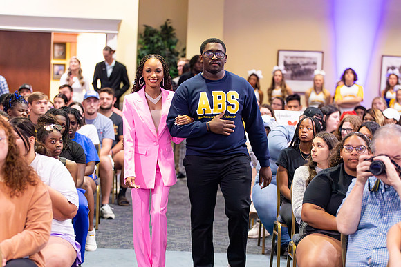 HomecomingCourt2023_31