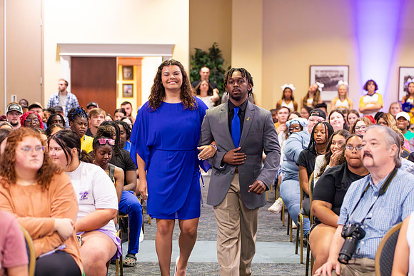 HomecomingCourt2023_39