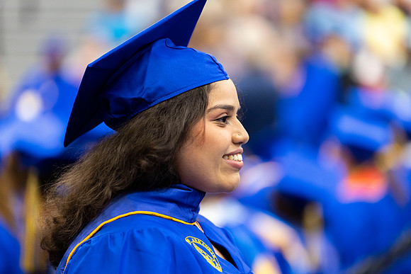 SAUSummerCommencement25_116