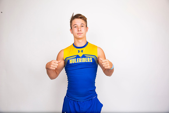 Track and XC_44