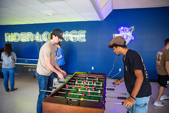 RiderLounge2023_24