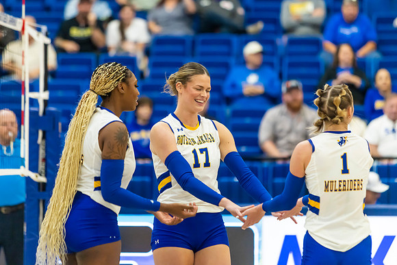 Volleyball_33
