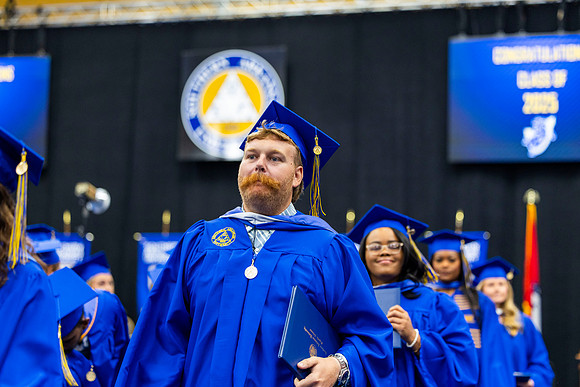 SAUSummerCommencement25_144