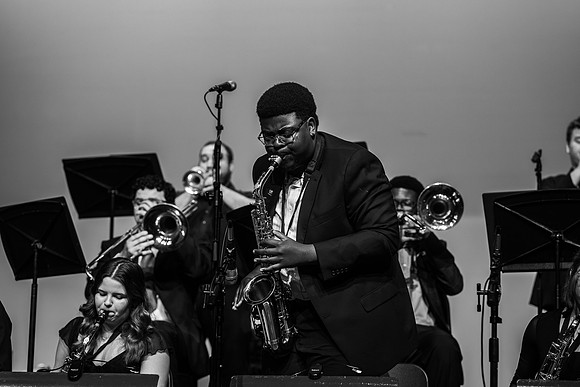 Jazz Showcase SP24-45