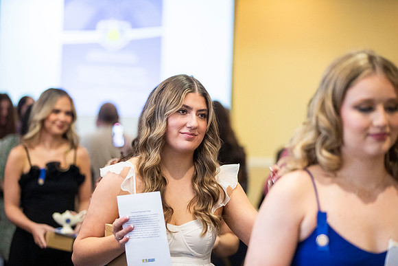 NursingPinningCeremony_33