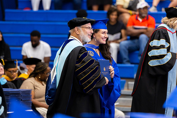 SAUSummerCommencement25_96