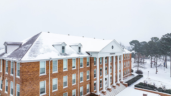 Snowy Campus _24