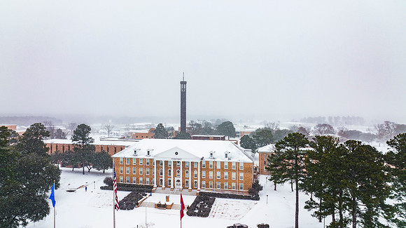 Snowy Campus _25