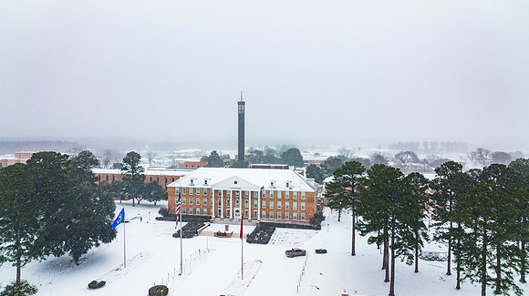 Snowy Campus _28