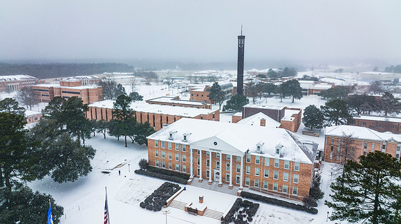 Snowy Campus _35