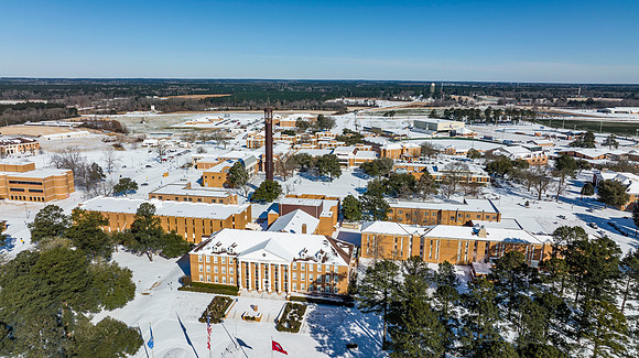 Snowy Campus _40