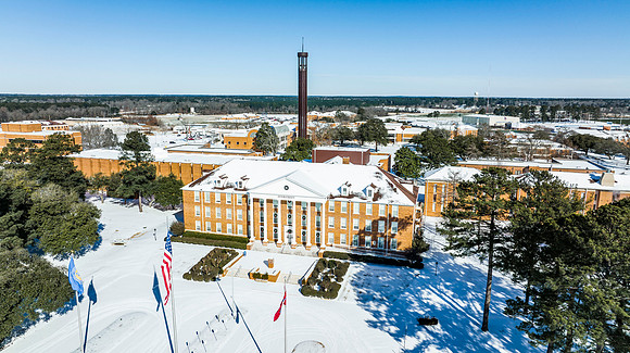 Snowy Campus _45
