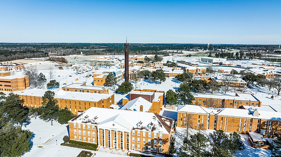 Snowy Campus _46