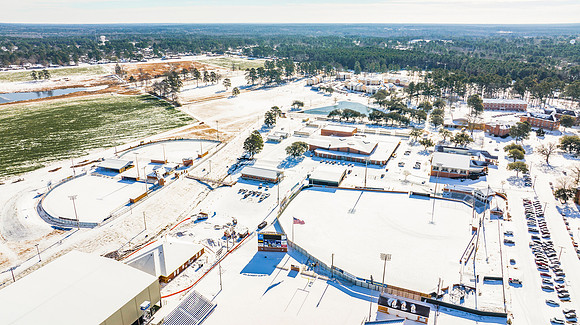 Snowy Campus _51