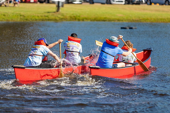 3CanoeRace_27