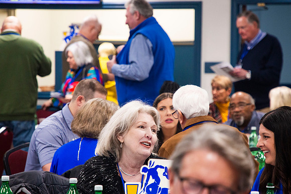 Alumni Day at the Races_20