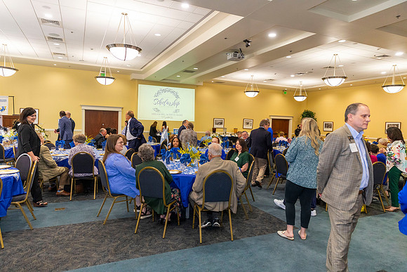 SAUF Scholarship Luncheon 41