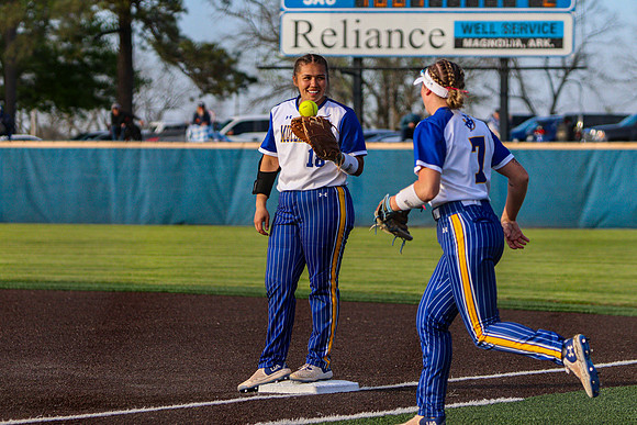 SAU SOFTBALL-101