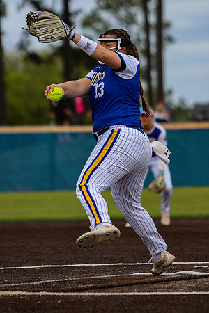 SAU SOFTBALL-200
