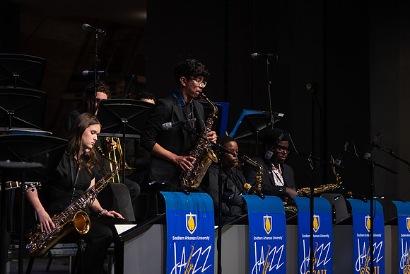 Jazz Showcase SP24-38