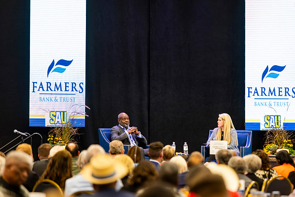 FB&T Dist. Speaker Series_32