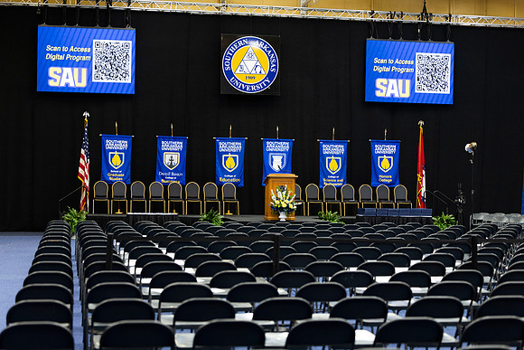 SAUSummerCommencement25_1