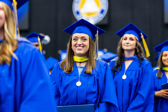 SAUSummerCommencement25_153