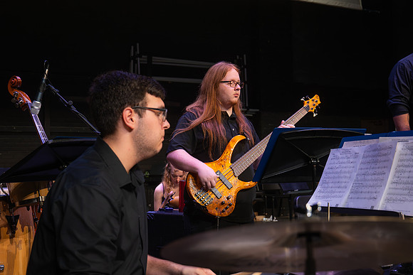 Jazz Showcase SP24-33