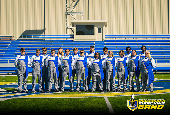 Fall23 Band Photoshoot 25