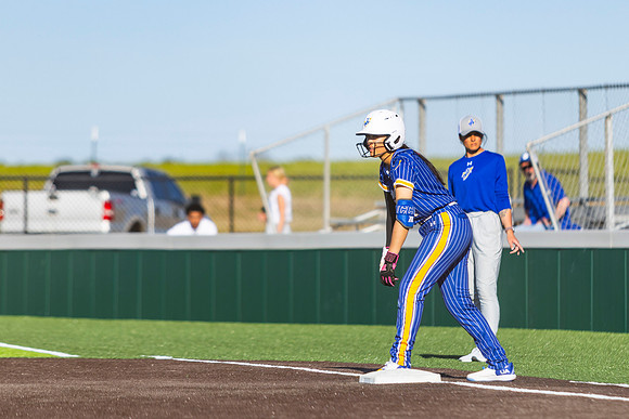 SP25 Softball March 1 27