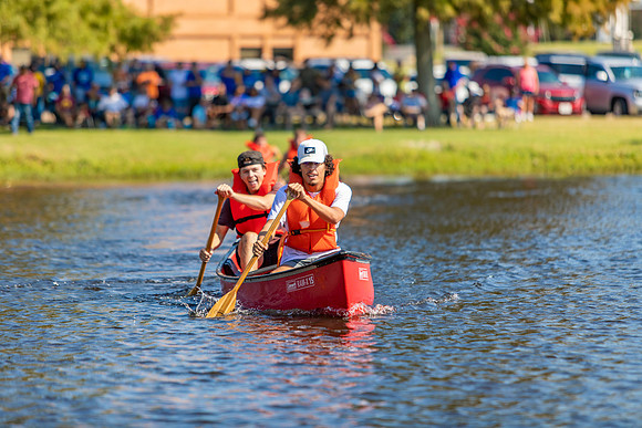 3CanoeRace_15