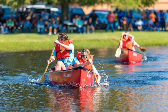 3CanoeRace_13