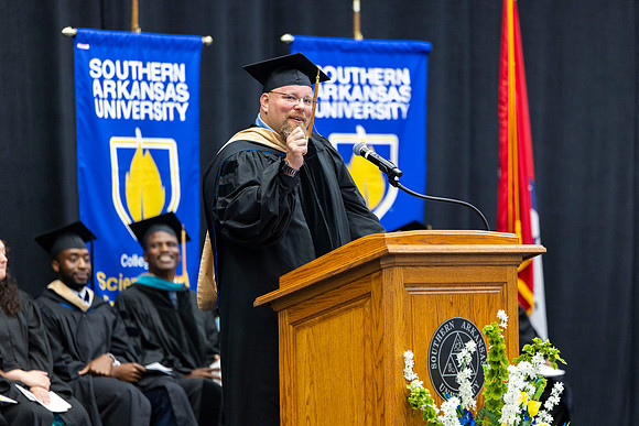 SAUSummerCommencement25_38