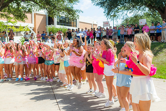 GirlsBidDay24_39
