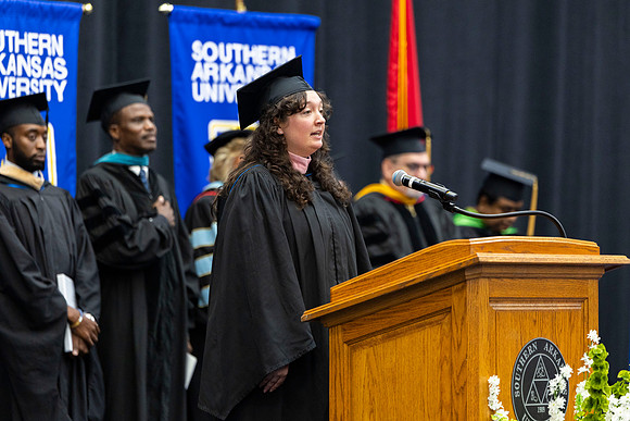 SAUSummerCommencement25_27