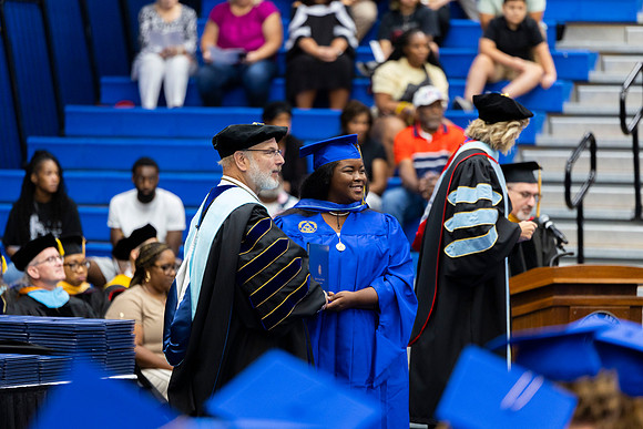 SAUSummerCommencement25_77