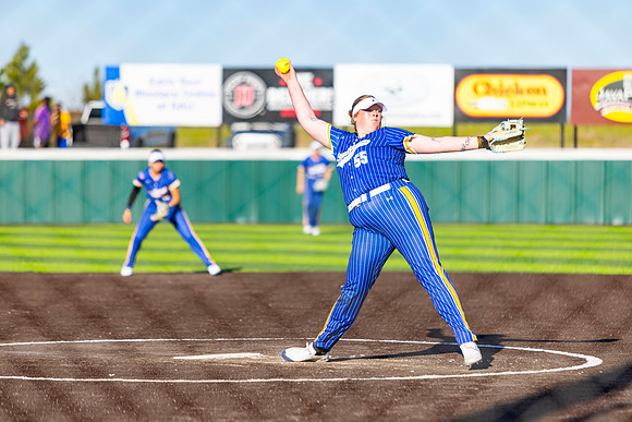 SP25 Softball March 1 28