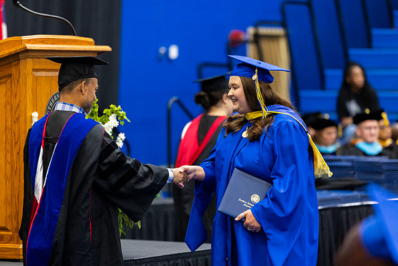 SAUSummerCommencement25_113