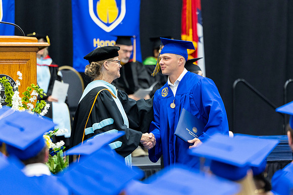 SAUSummerCommencement25_57