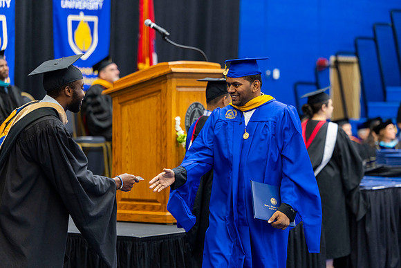 SAUSummerCommencement25_123